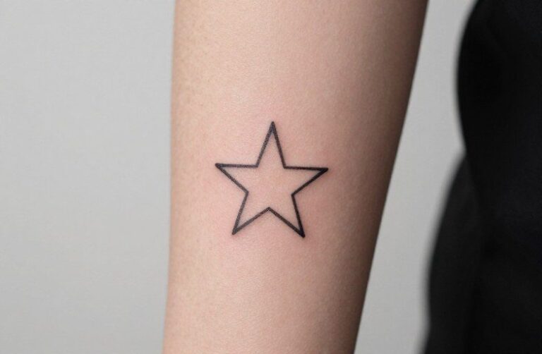 Minimalist Star Tattoo Ideas