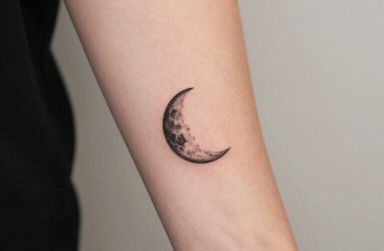 Small Moon Tattoo Ideas & Design Guide
