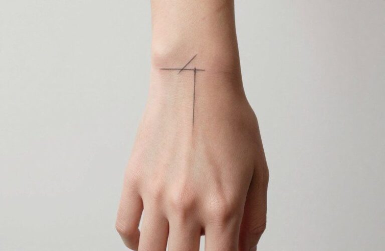 Minimalist Hand Tattoo Ideas