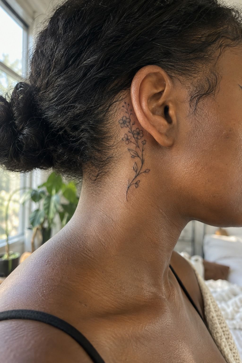 Choose Intricate Micro Florals For The Lobe