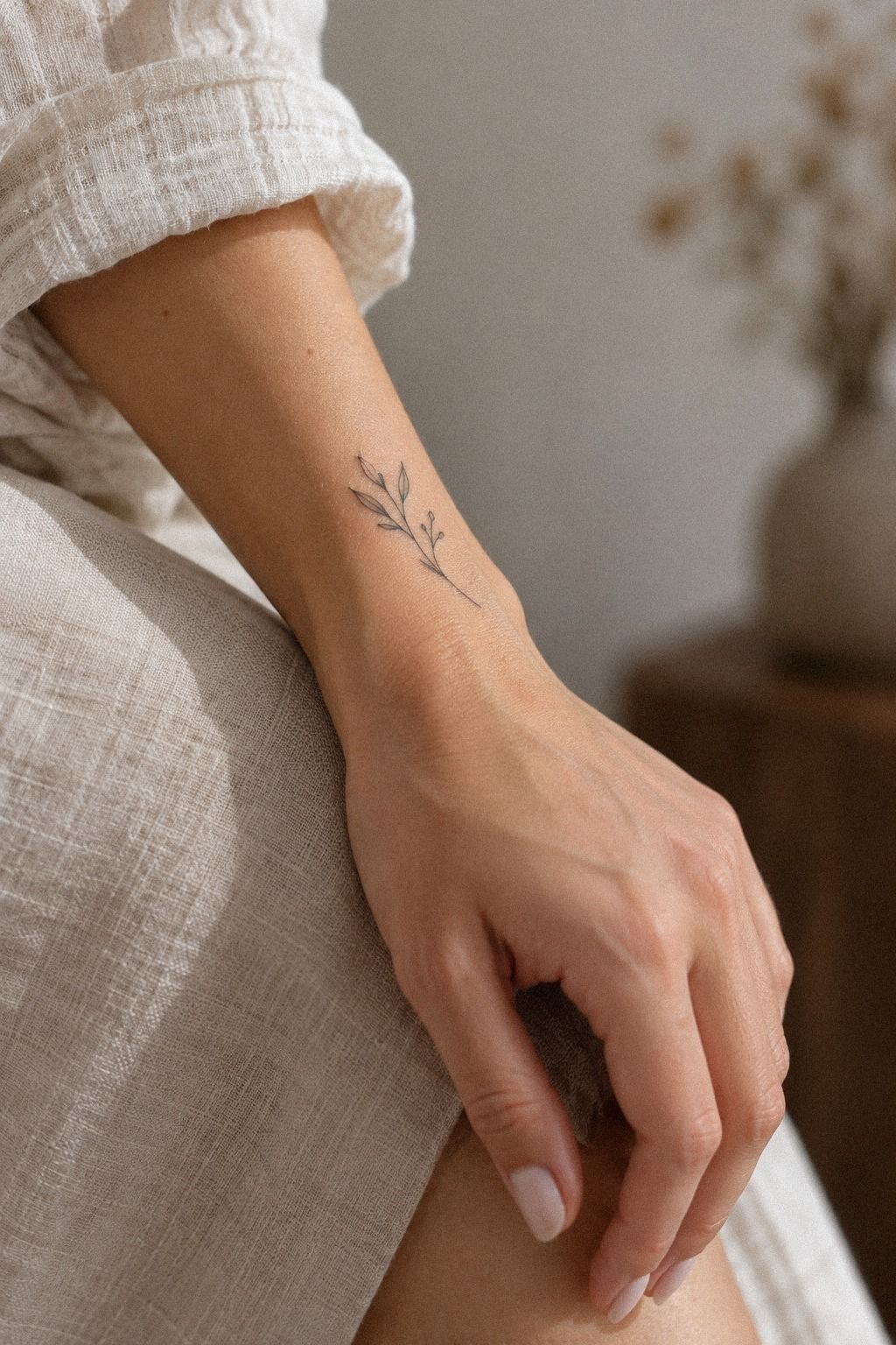 Chose a Delicate Finger Linework Tattoo