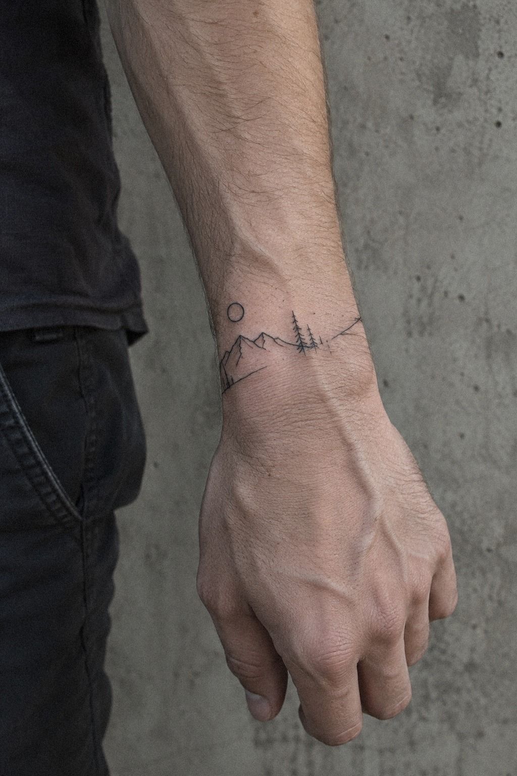 I Chose a Delicate Wrist Placement