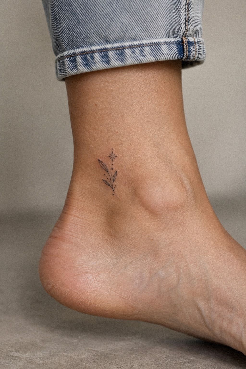 Build a Delicate Wrist Design